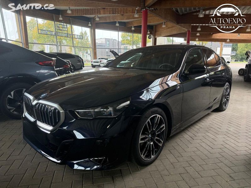 BMW i5, 40 eDrive M Sport*Panorama